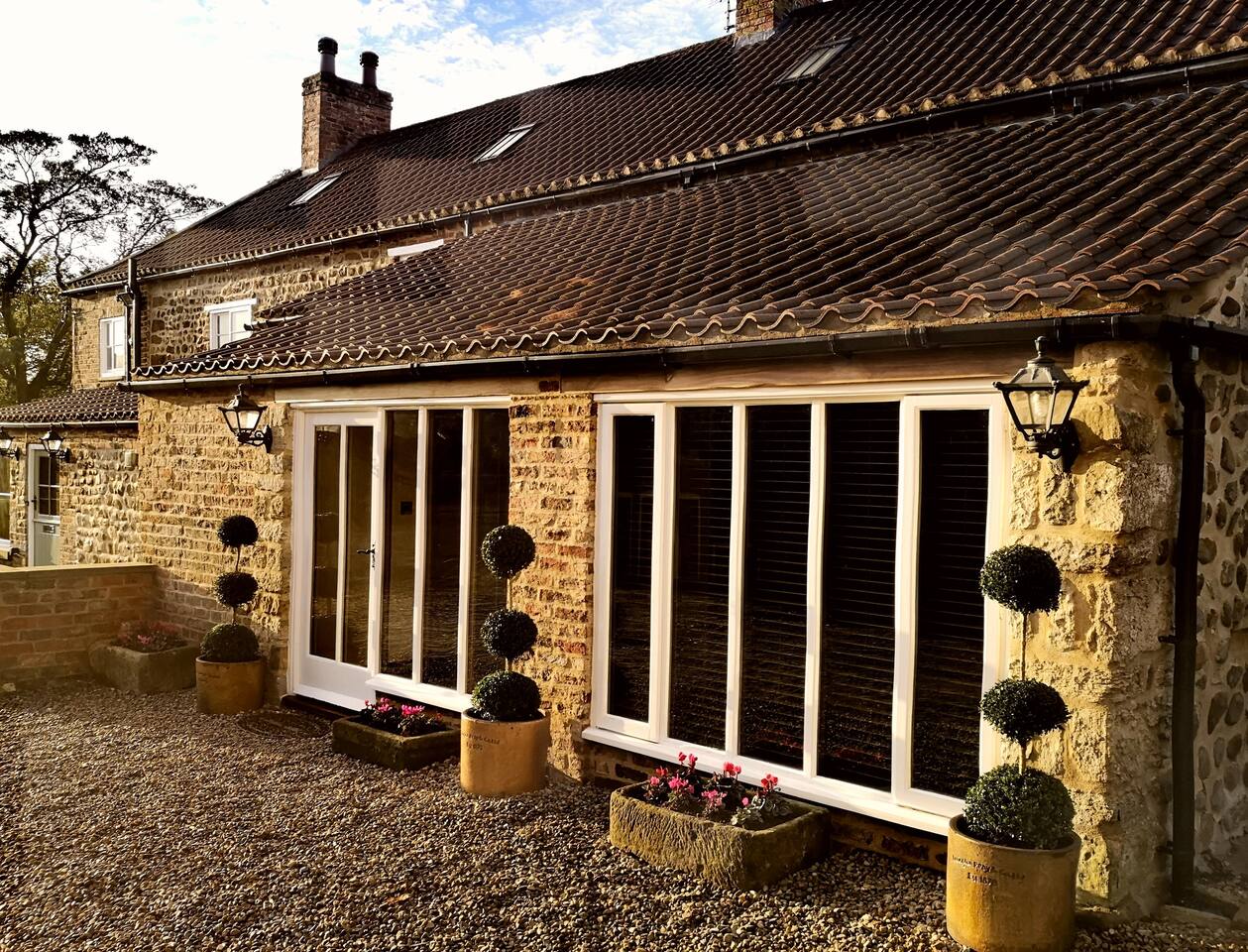 Grange Farm Lodge and its North Yorkshire surroundings — photograph 17