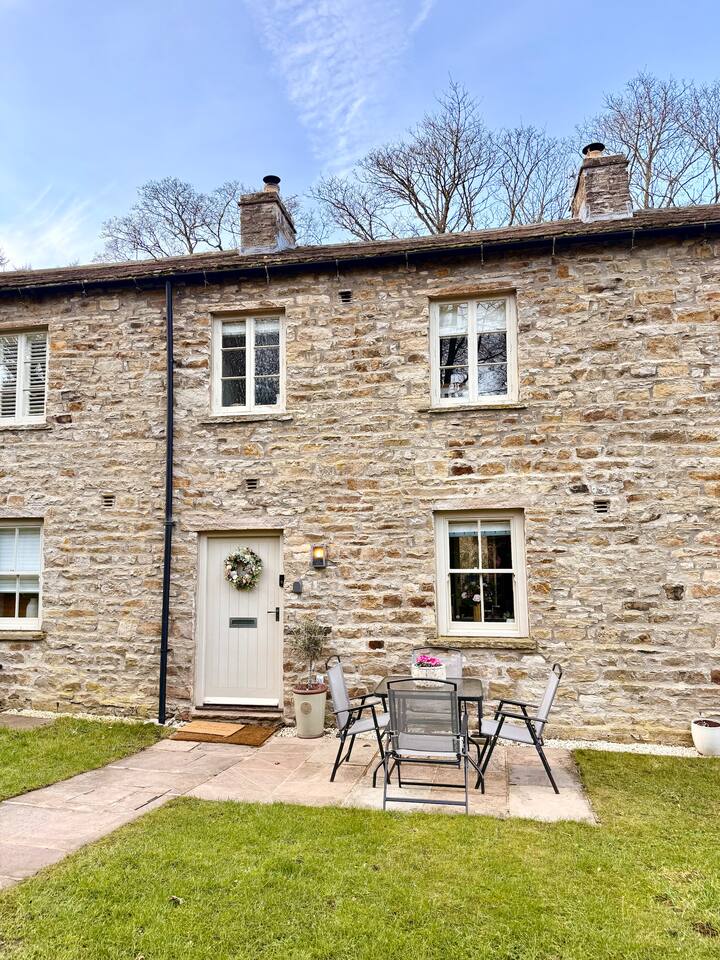 River Dance Cottage and its Aysgarth surroundings — photograph 10
